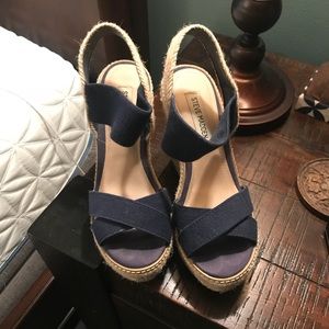 Steve Madden wedges